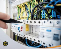 Ofrezco mis servicios como técnico electricista, técnico en refrigeración y aire acondicionado. Amplia experiencia.