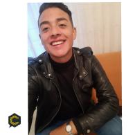 Buen día, Soy el Arq Bladimir García y me encuentro en busca de empleo.