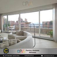 ¿Problemas de frío ? ¡ Tenemos la solución! nuestras ventanas ofrecen un gran aislamiento térmico y acústico