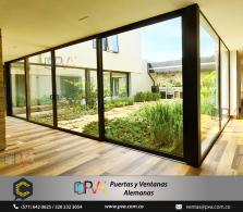 Ventanas en PVC variedad de diseños y colores ,además con aislamiento de ruido, frio y con alto nivel de seguridad.