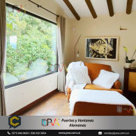 Disfrutar la mejor vista desde tu habitación y sin sufrir por el frío es posible...  ¡Ventanas Alemanas te ayuda!