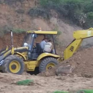Se vende y alquila retro excavadora JCB *****S