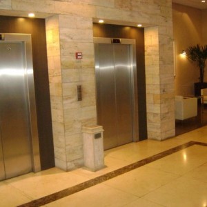  ASCENSORES Y ESCALERAS ASCANTI