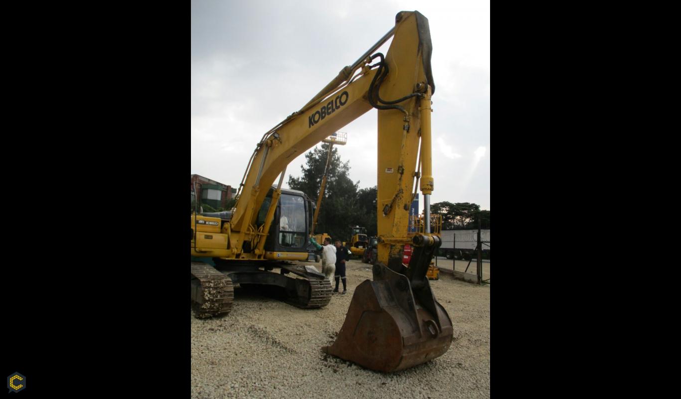 Retro excavadora Kobelco SK*****. (