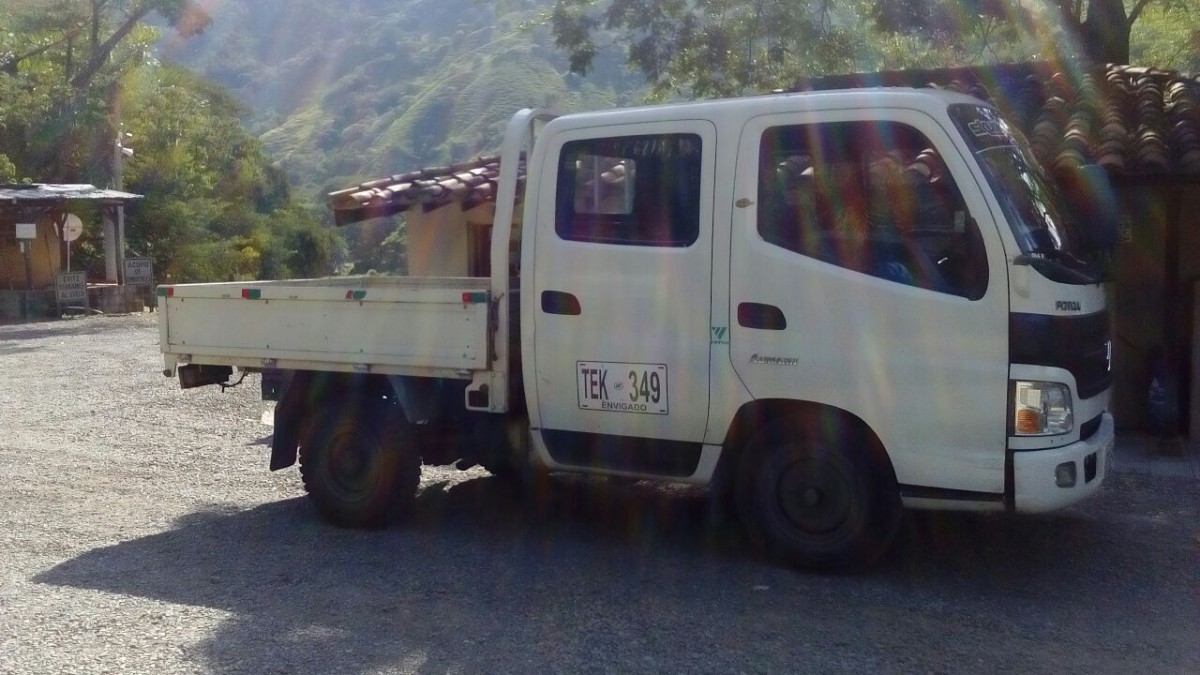 Alquilo Camión Doble Cabina Pick-up